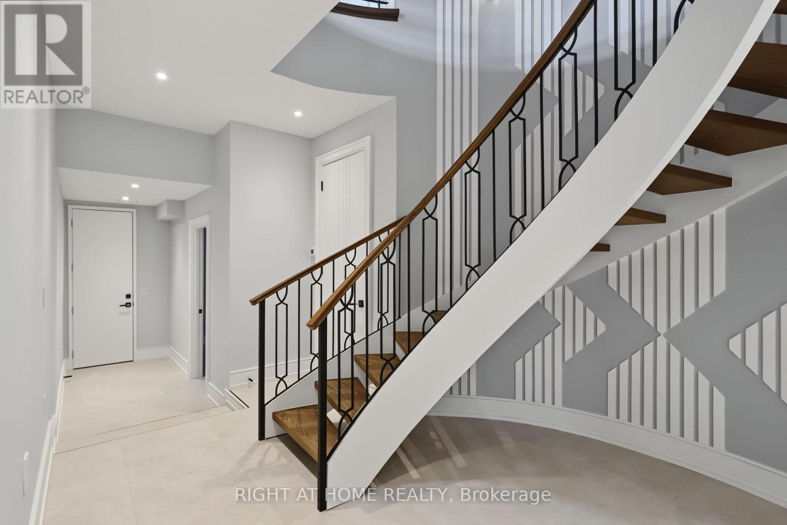 73 HARDING BOULEVARD - Image 40