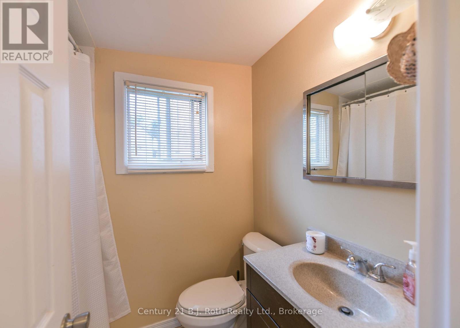 281 NOTTAWASAGA STREET - Image 37