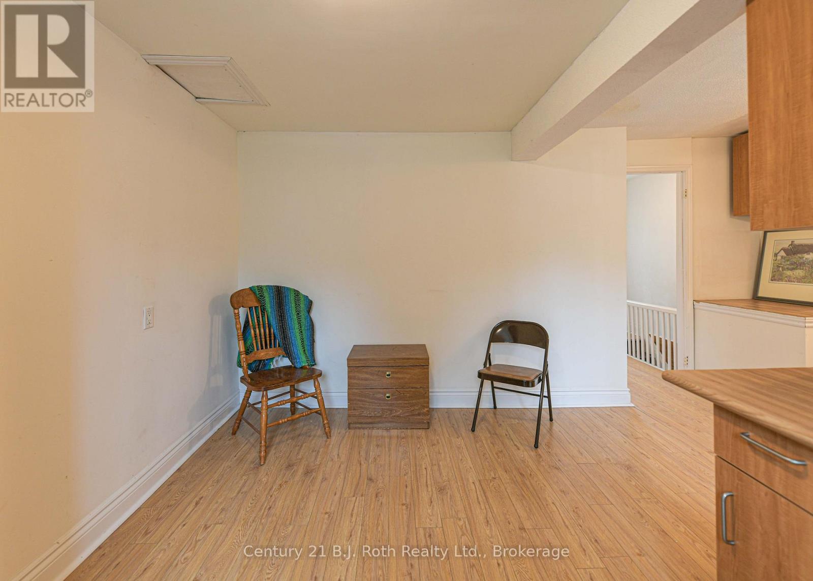 281 NOTTAWASAGA STREET - Image 46
