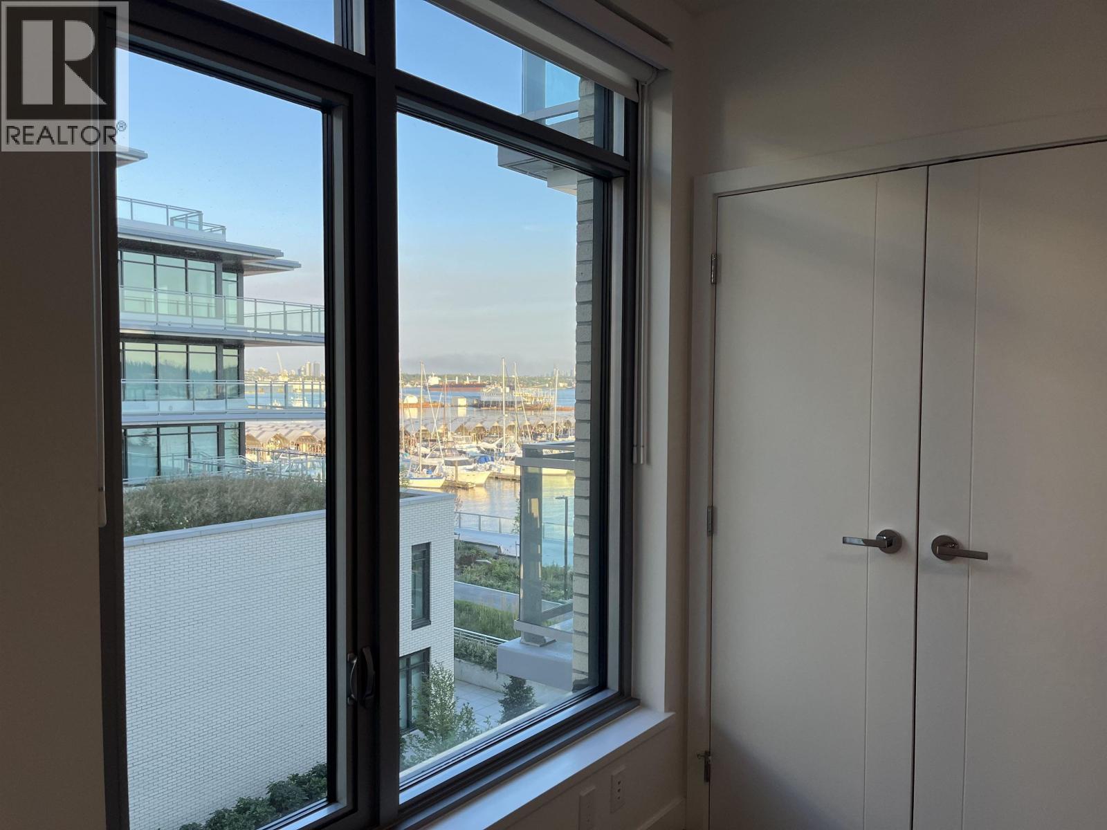 407 785 HARBOUR WAY, North Vancouver — photo 9