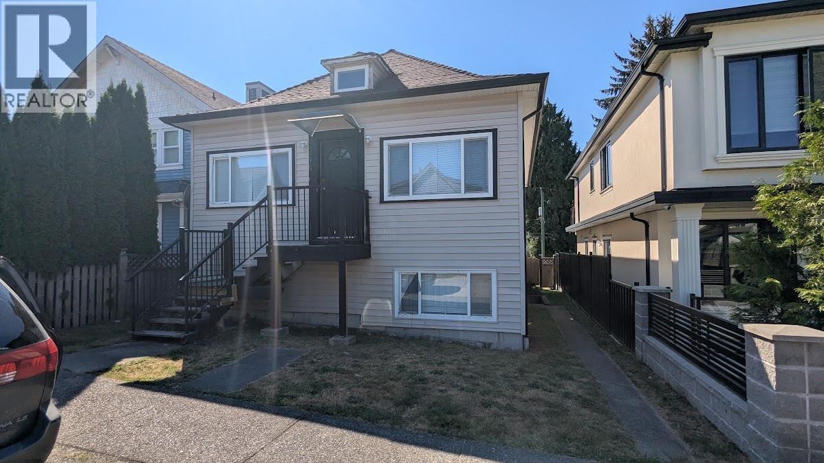 3775 FLEMING Street, Vancouver, British Columbia, V5N3W1, Vancouver, British Columbia — photo 2 of 5