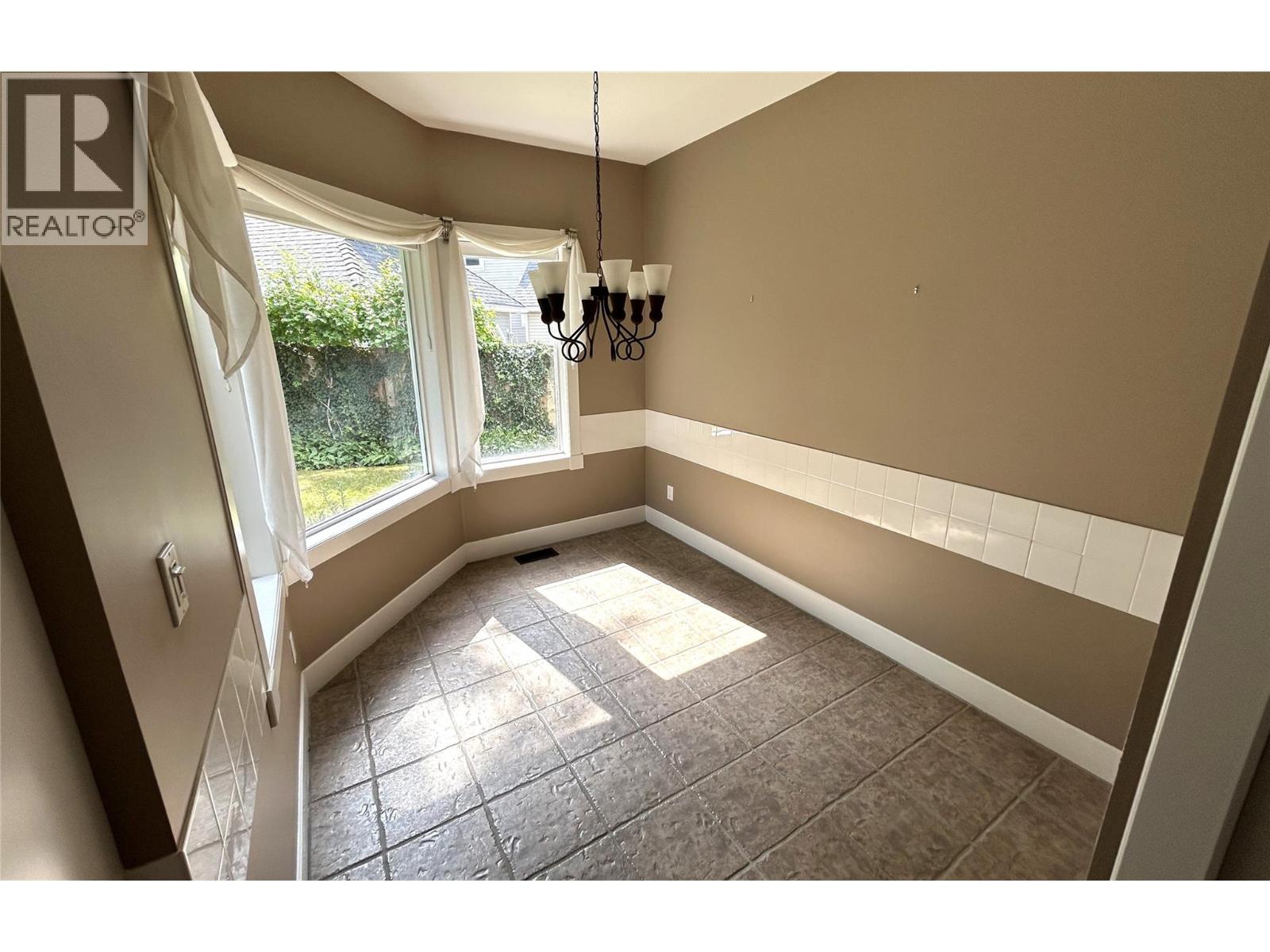205 Merlin Court, Kelowna
