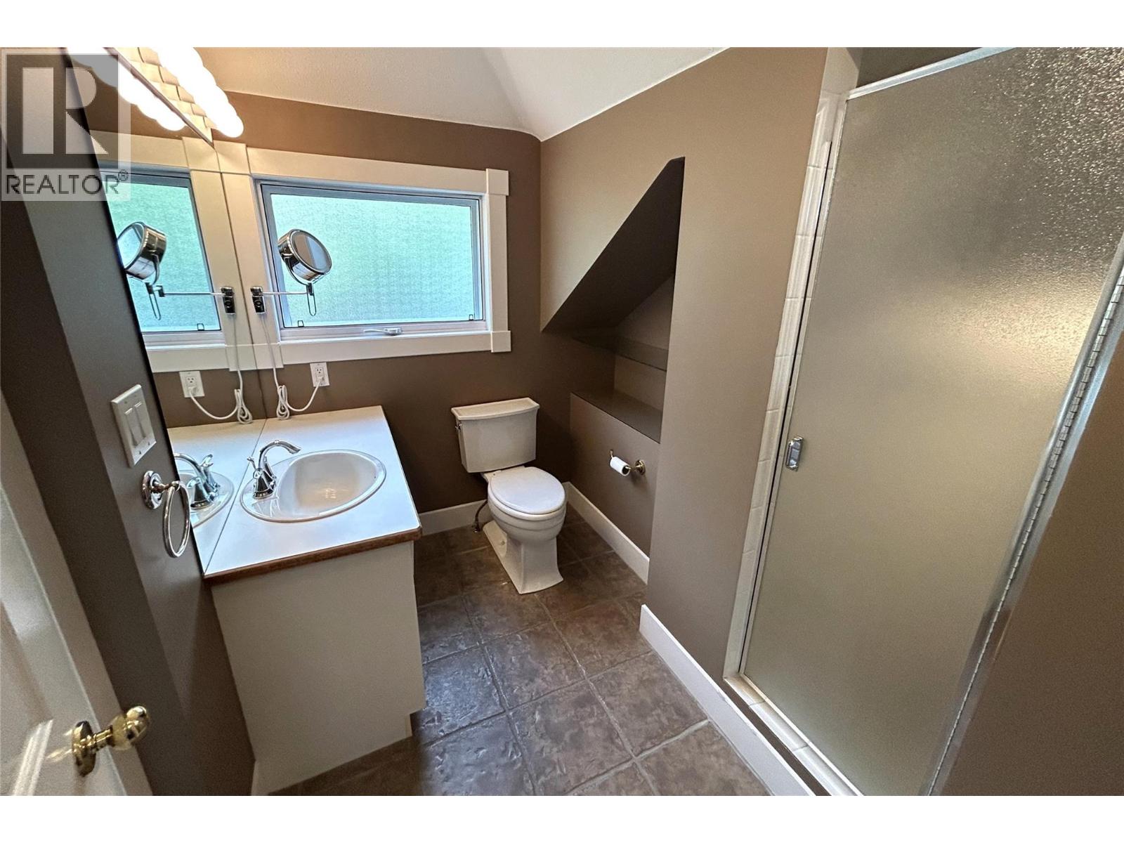 205 Merlin Court, Kelowna