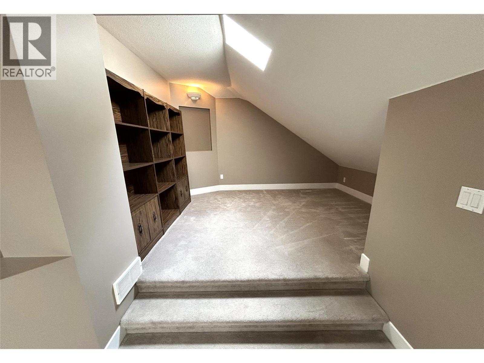 205 Merlin Court, Kelowna