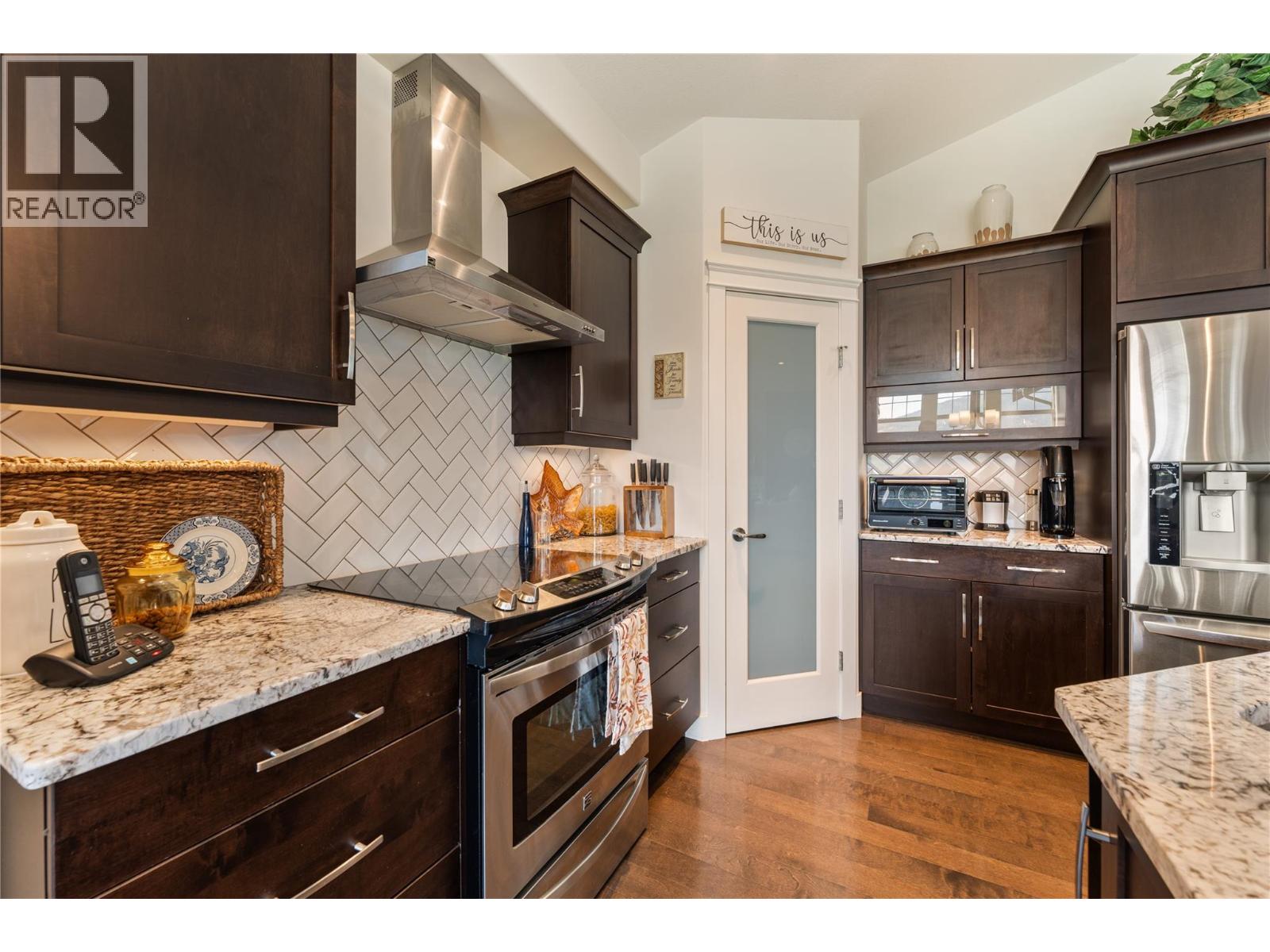 13011 East Ridge Drive, Lake Country