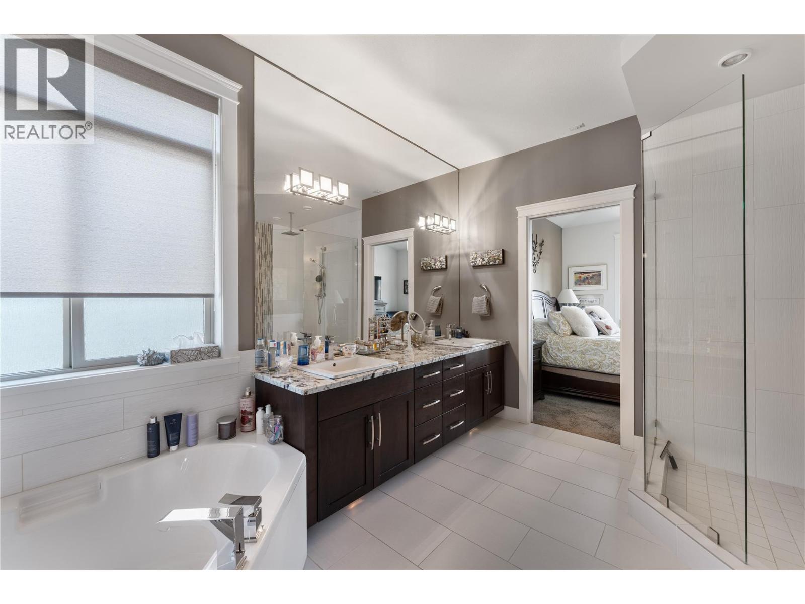 13011 East Ridge Drive - 32