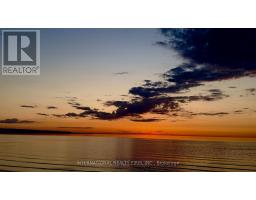 966 Shore Lane, Wasaga Beach, ON L9Z2B4 Photo 21