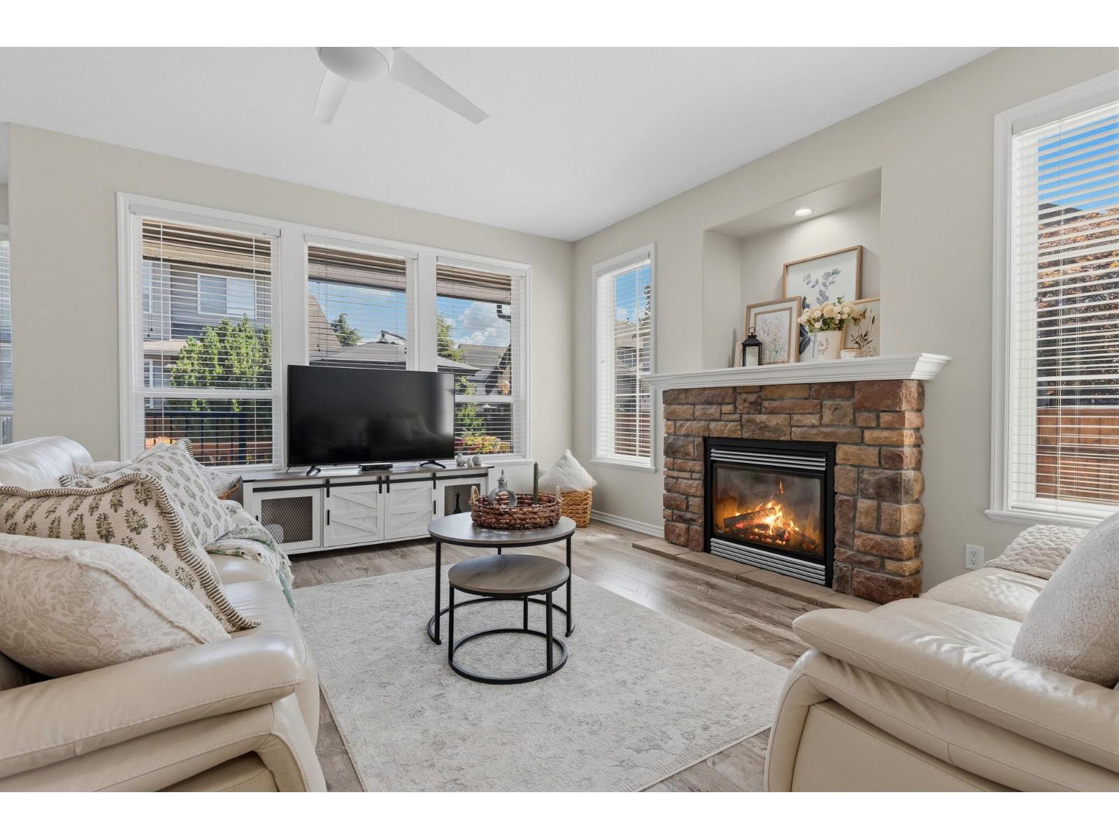 #14 5545 PEACH Road, Chilliwack, British Columbia, V2R5Y5, Chilliwack, British Columbia — photo 3 of 5