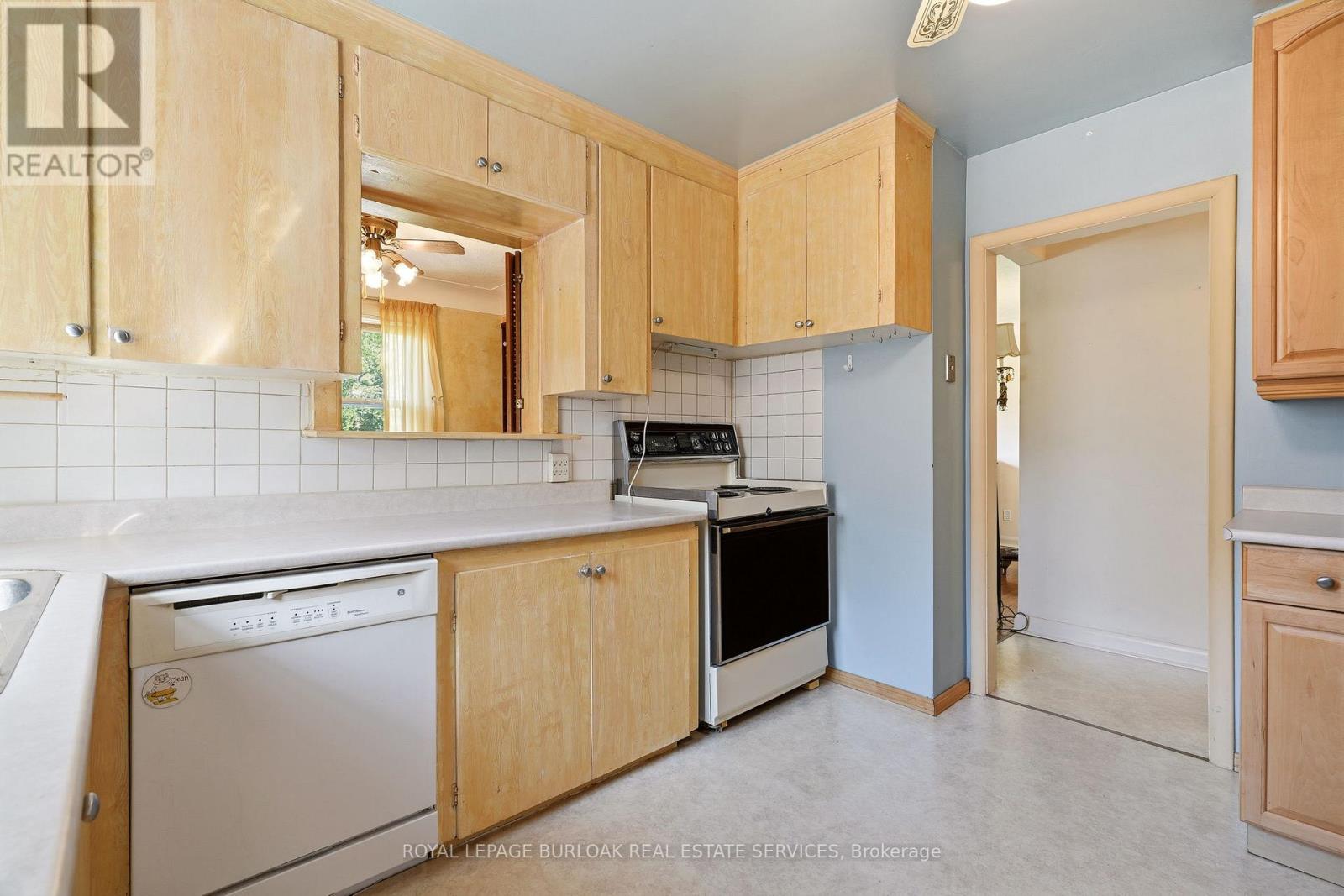 337 ST. PAUL STREET - 12