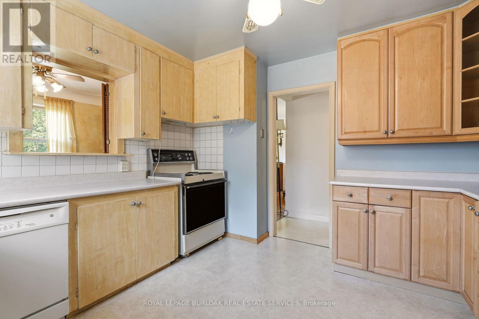 337 ST. PAUL STREET - Image 20