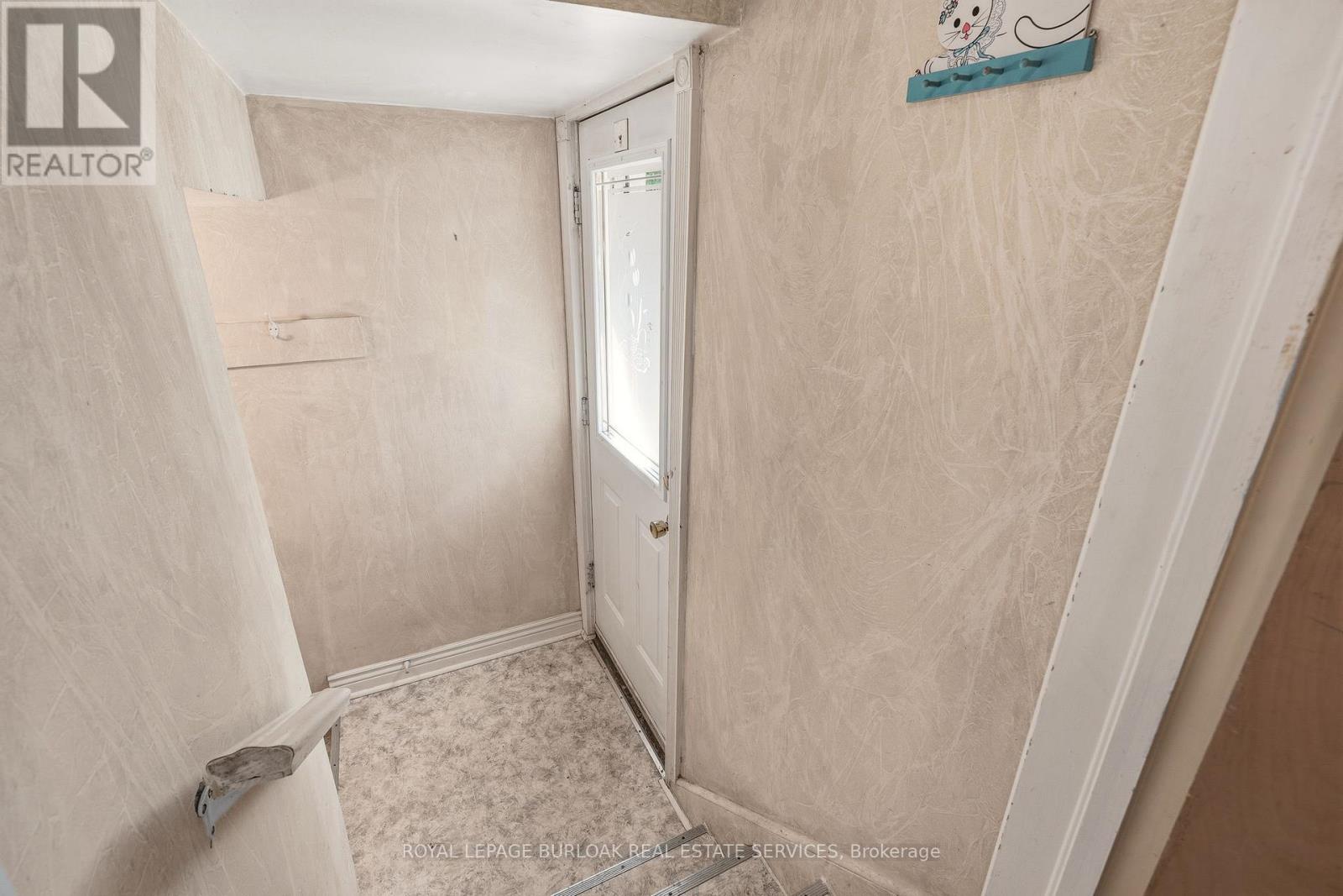337 ST. PAUL STREET - Image 21