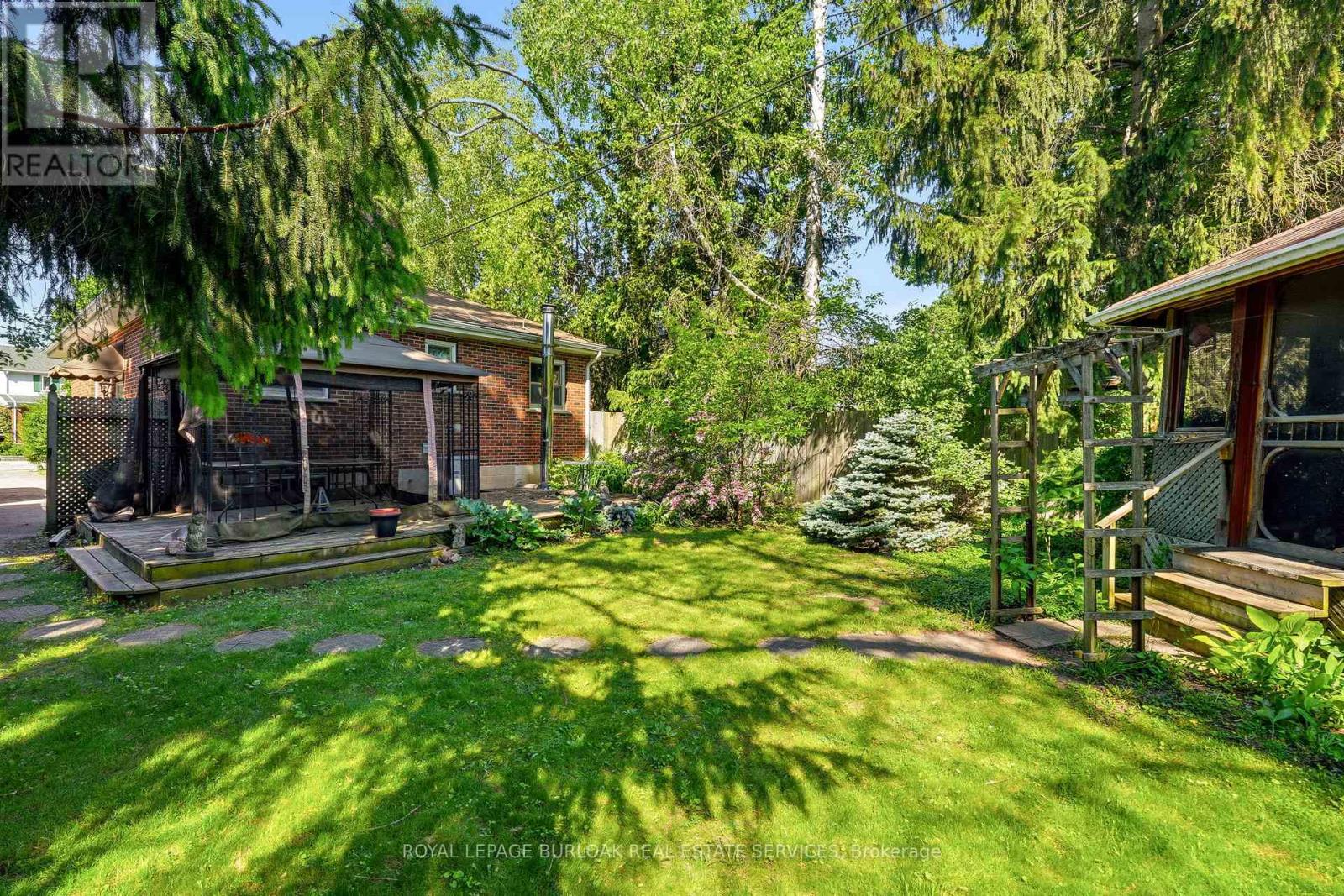 337 ST. PAUL STREET - Image 30