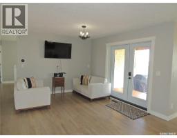 Foyer - Yergens Acreage, Estevan Rm No  5, SK S4A2A7 Photo 6