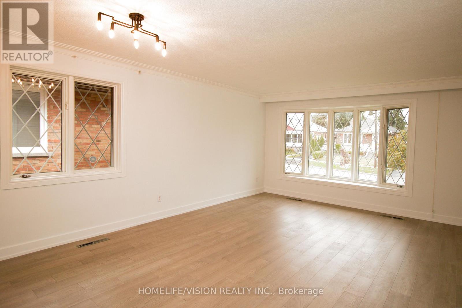 61 LEWISTON ROAD - Image 10