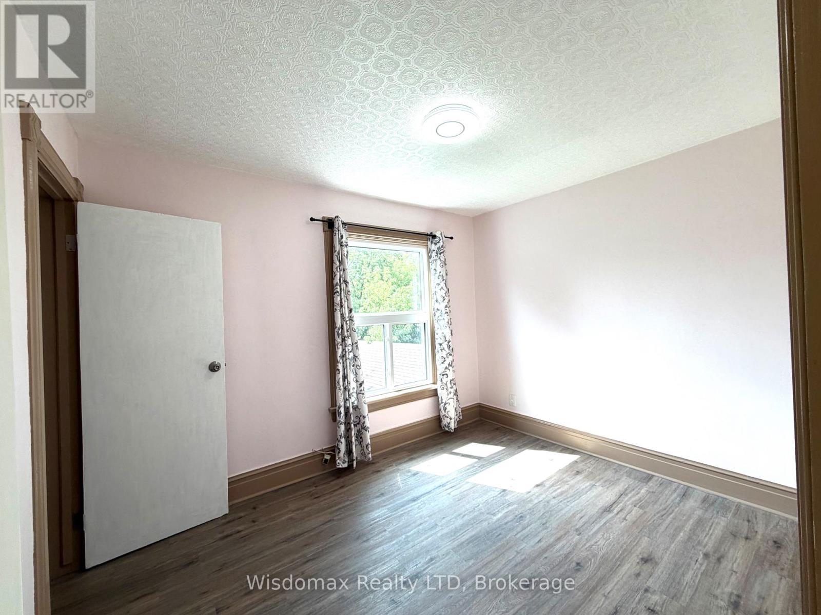 4731 SAINT LAWRENCE AVENUE - 19