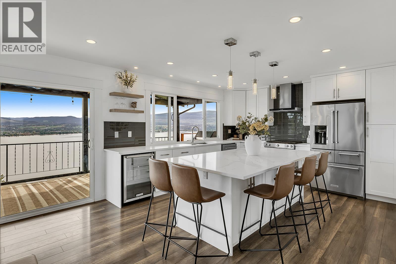 2751 Lakeview Road - 27