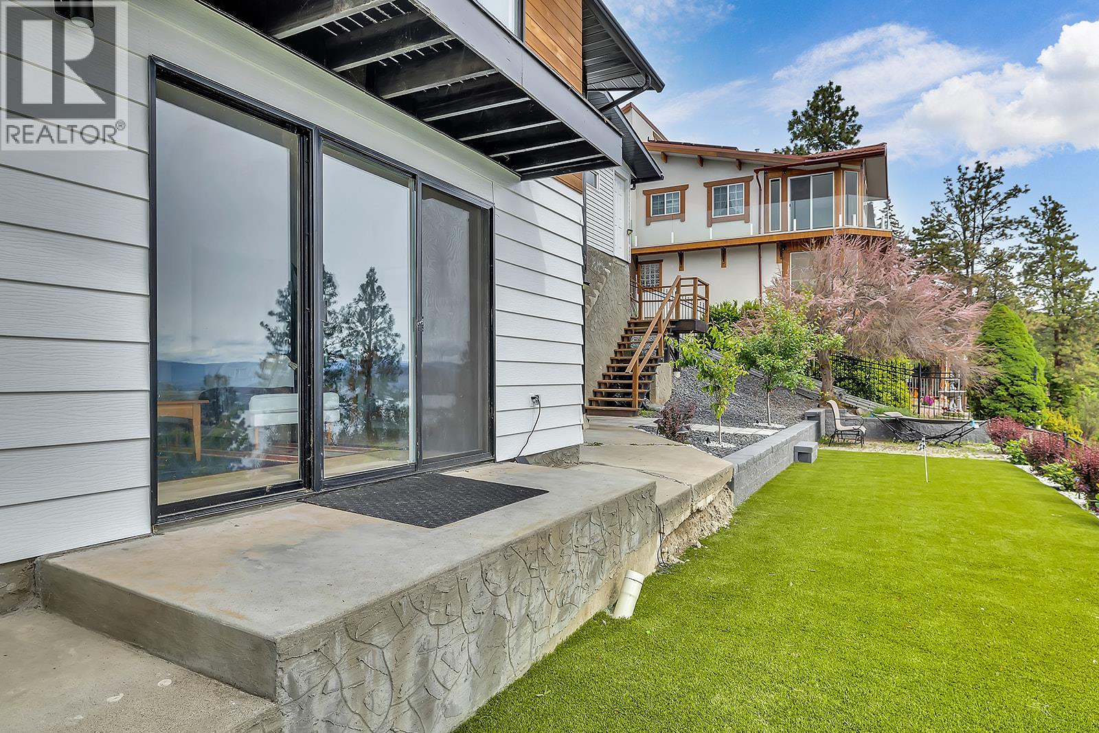 2751 Lakeview Road - 55