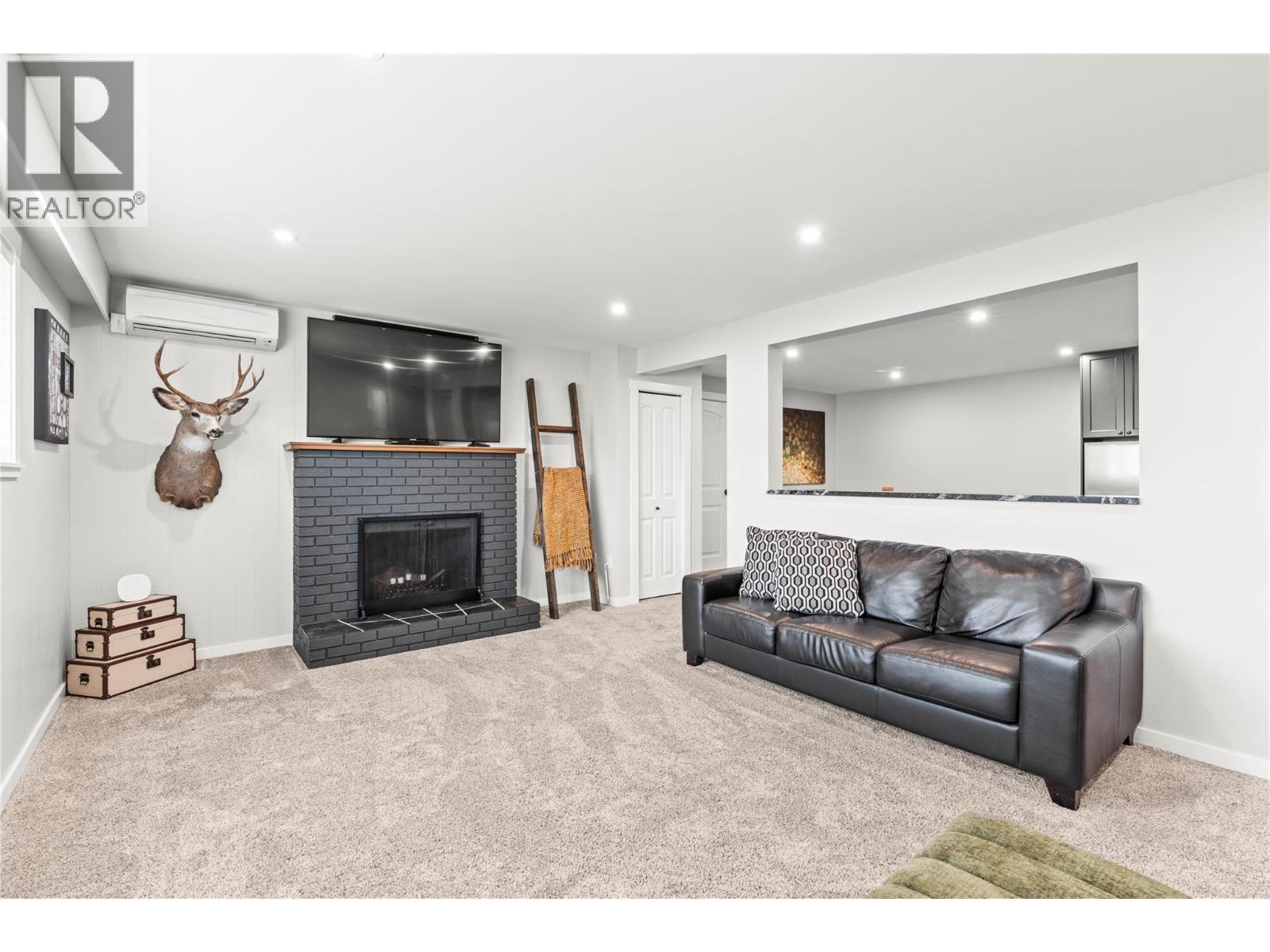 14487 Oyama Road, Lake Country