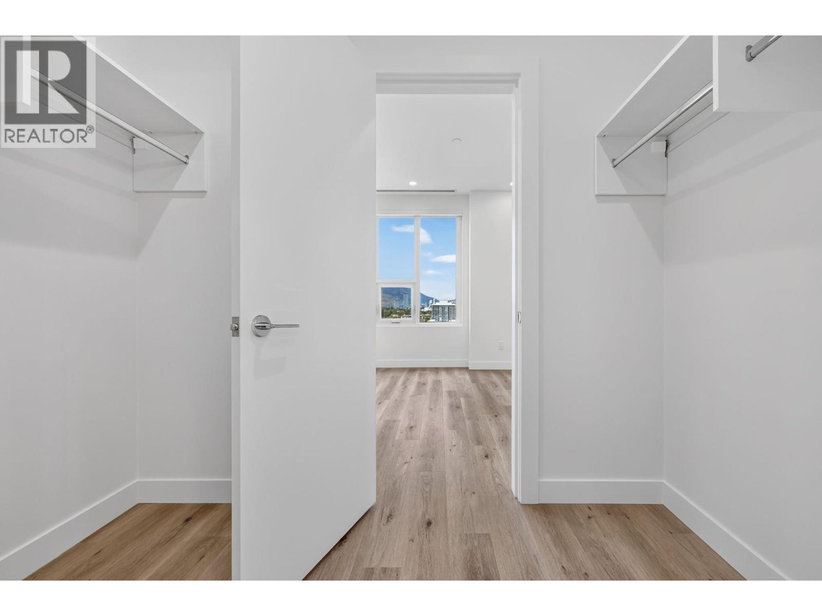 1303 3300 Lakeshore Road, Kelowna