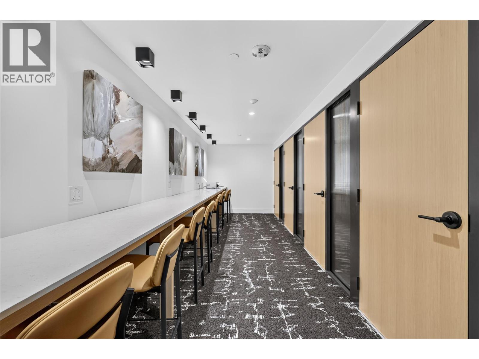 1303 3300 Lakeshore Road, Kelowna
