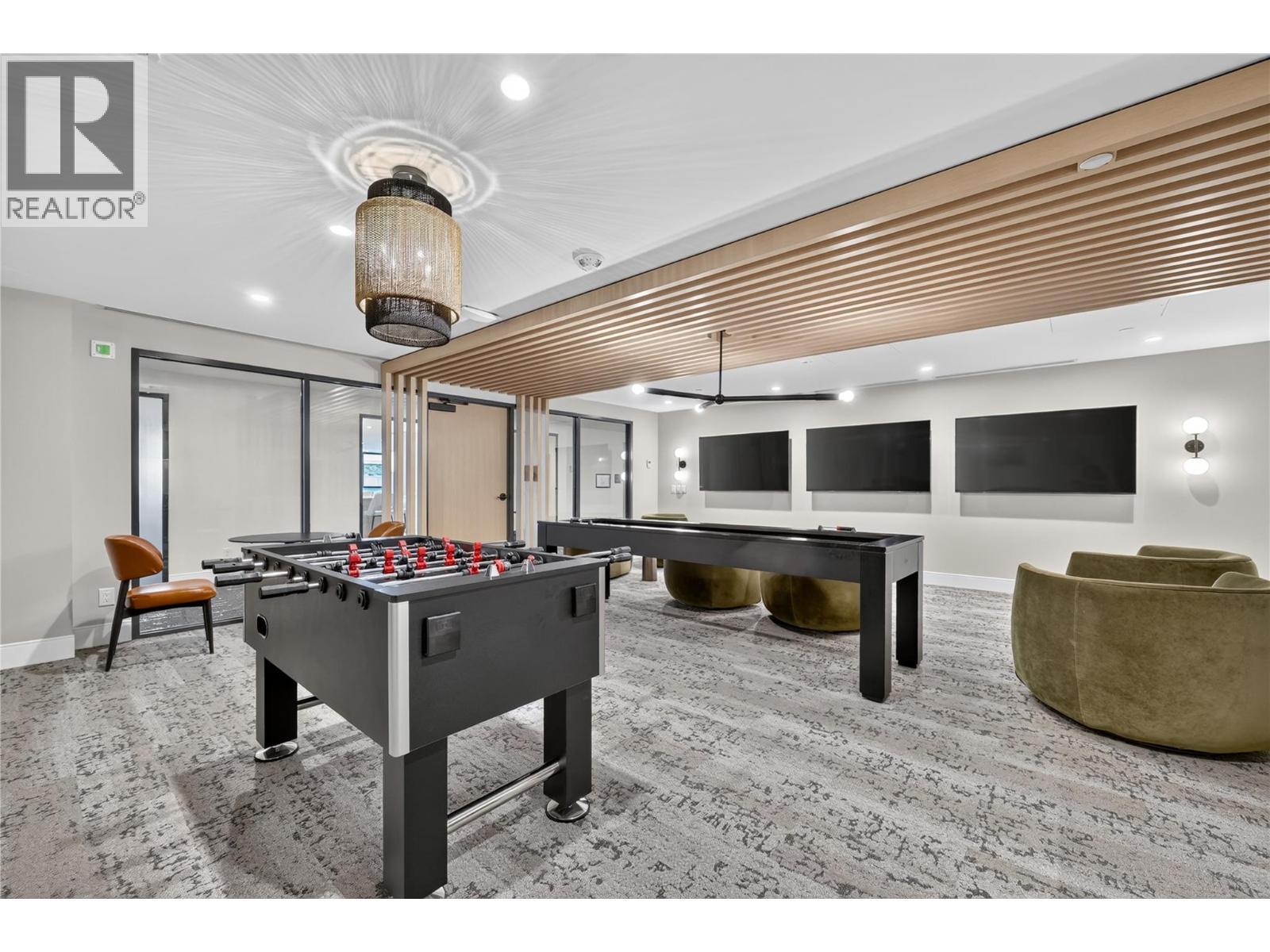 1303 3300 Lakeshore Road, Kelowna