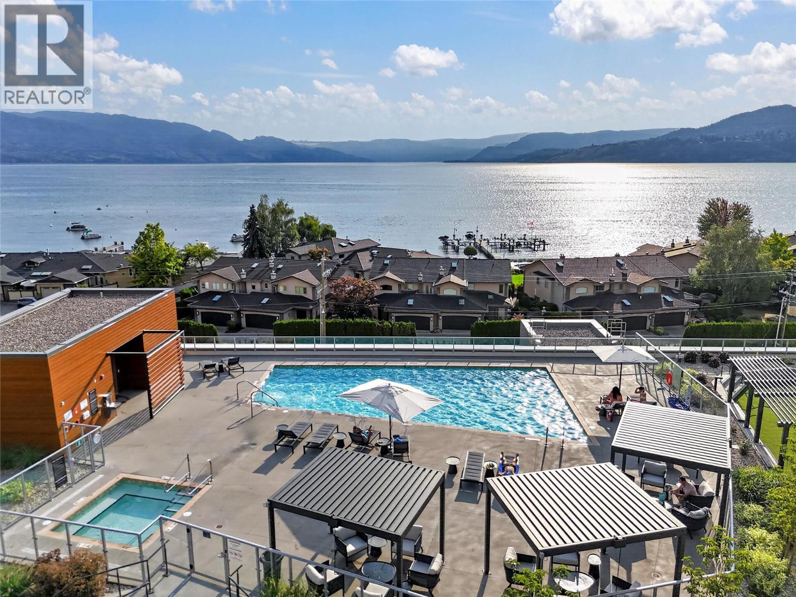 #1303 3300 Lakeshore Road - 57