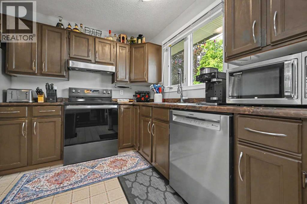 5405 46 Street, Valleyview, Alberta, T0H3N0, Valleyview, Alberta — photo 4 of 5