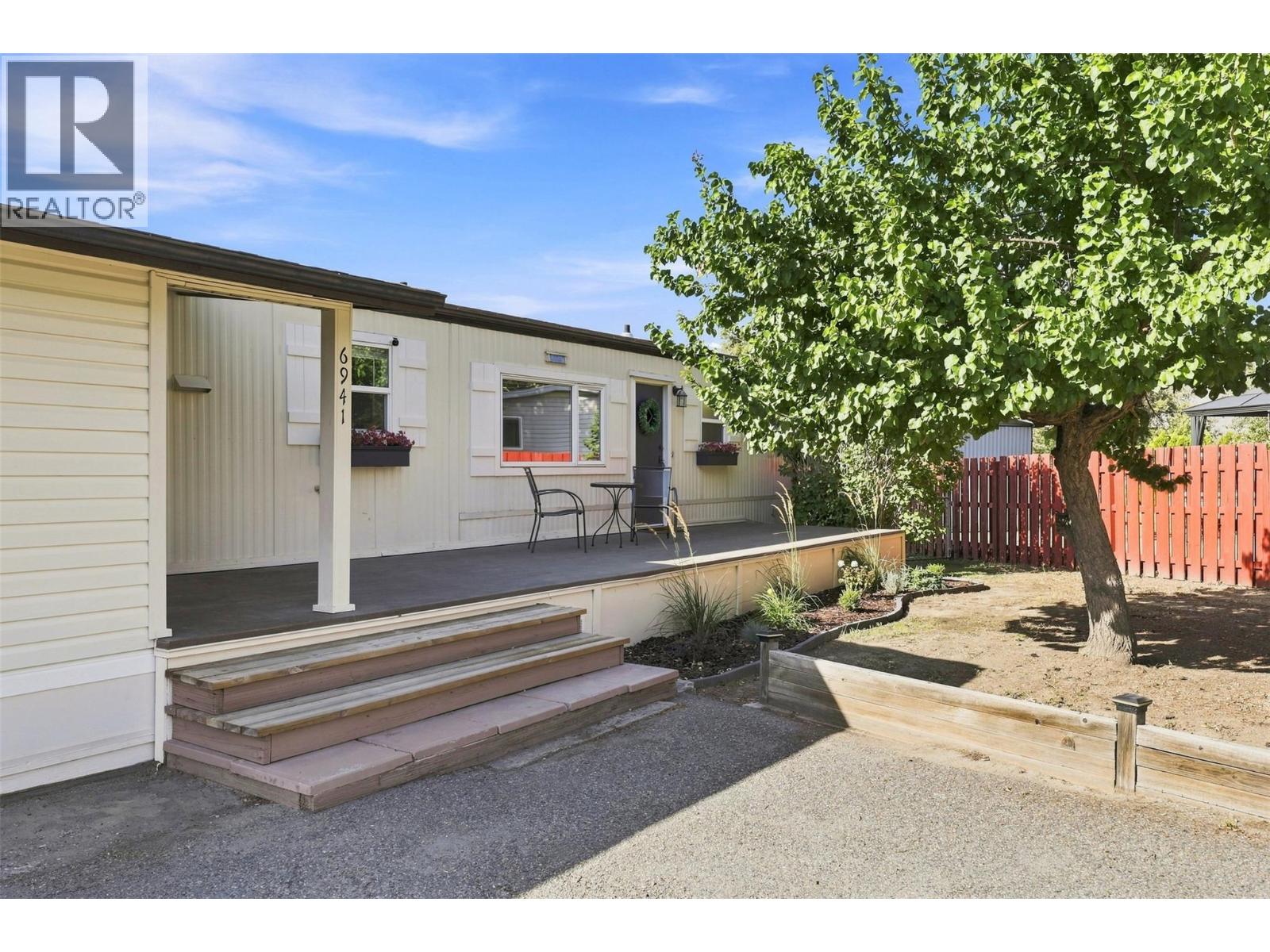 6941 WATSON Drive E - Image 25
