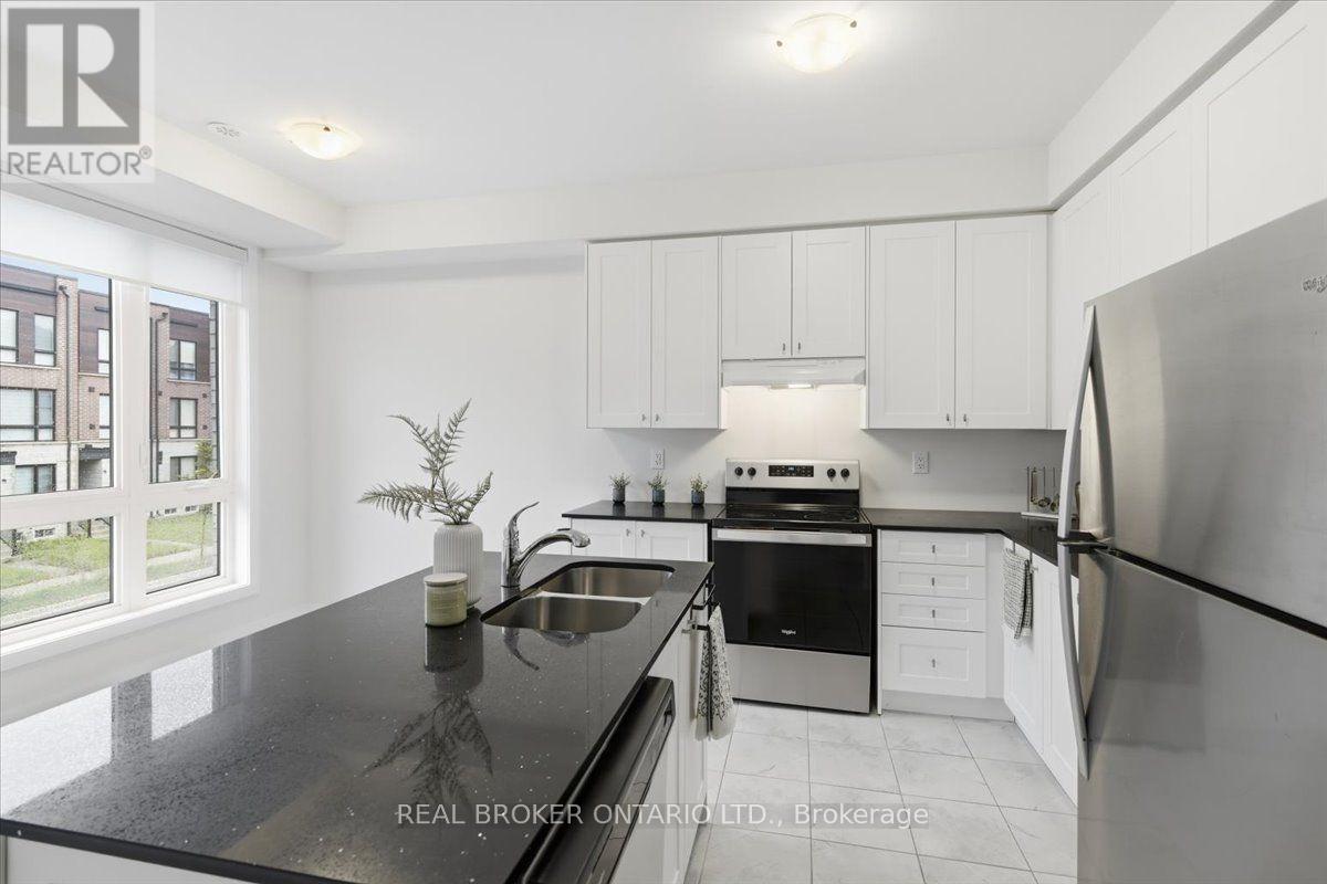 112 STAUFFER CRESCENT - Image 13