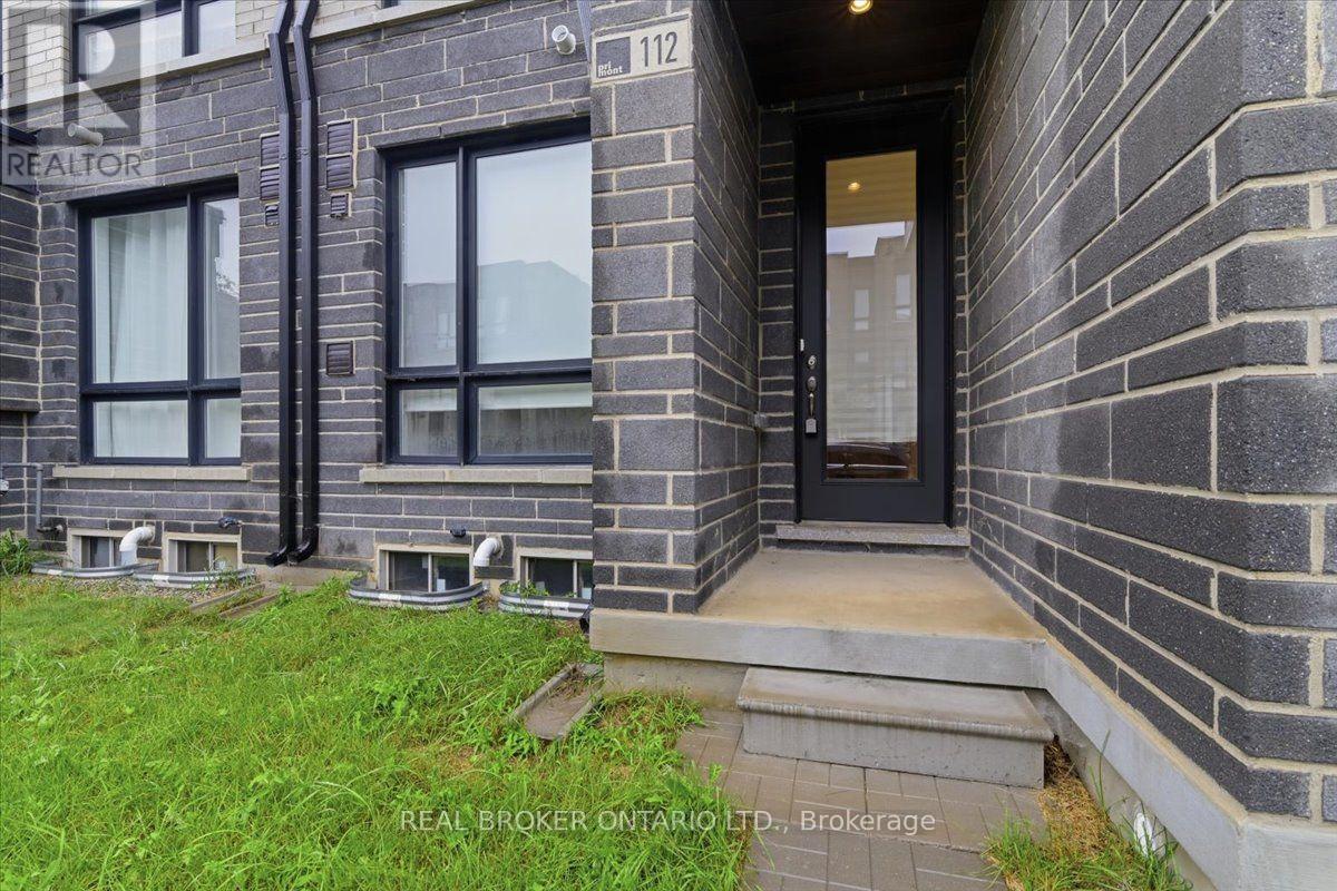 112 STAUFFER CRESCENT - Image 25