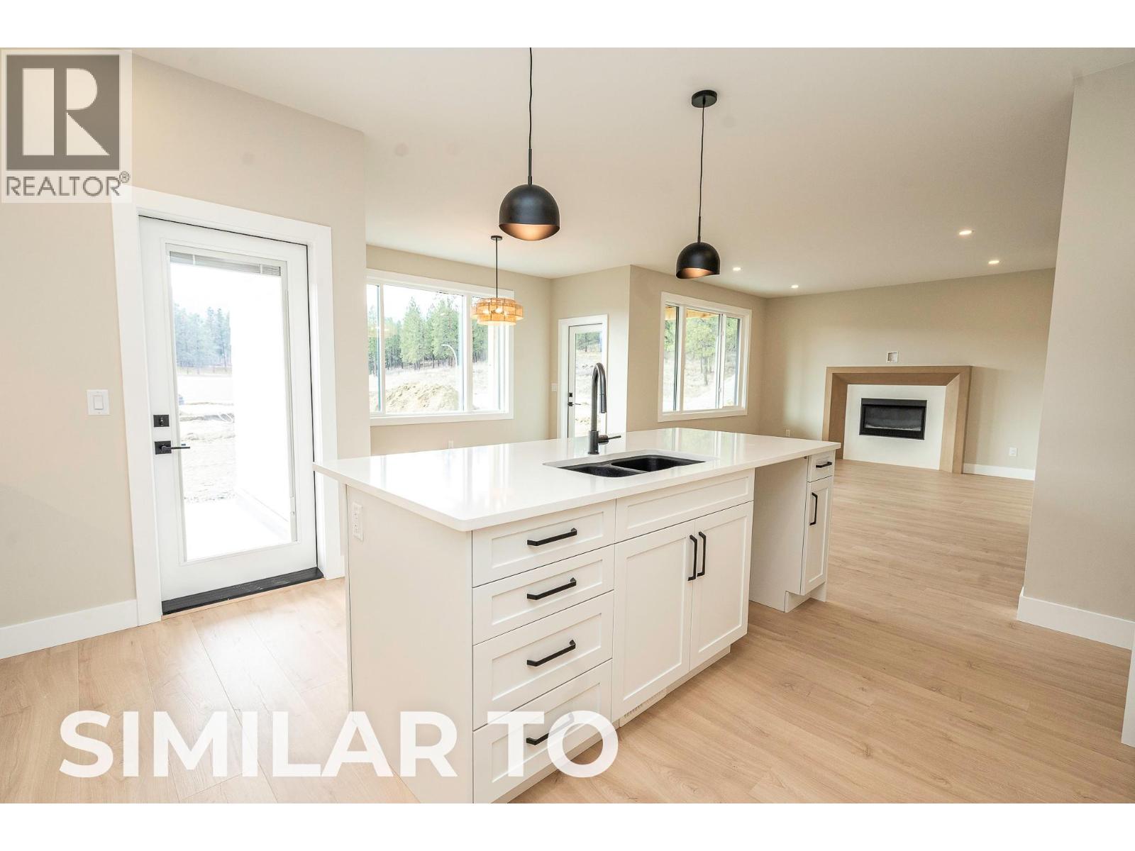 3074 Flume Court, Kelowna