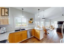 1969 Goold Road, Houston, BC V0J1Z0 Photo 14