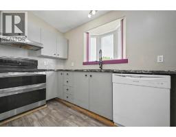 Kitchen - 5003 46 Street, Valleyview, AB T0H3N0 Photo 9