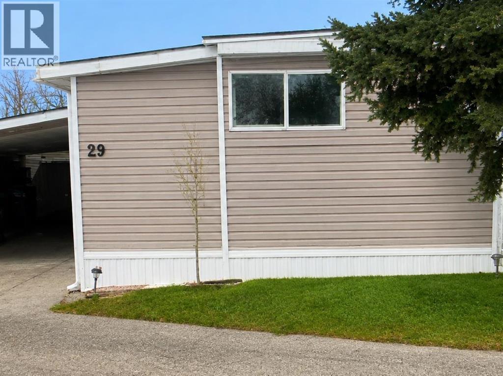 29, 3223 83 Street NW, Calgary, Alberta, t3b5n1
