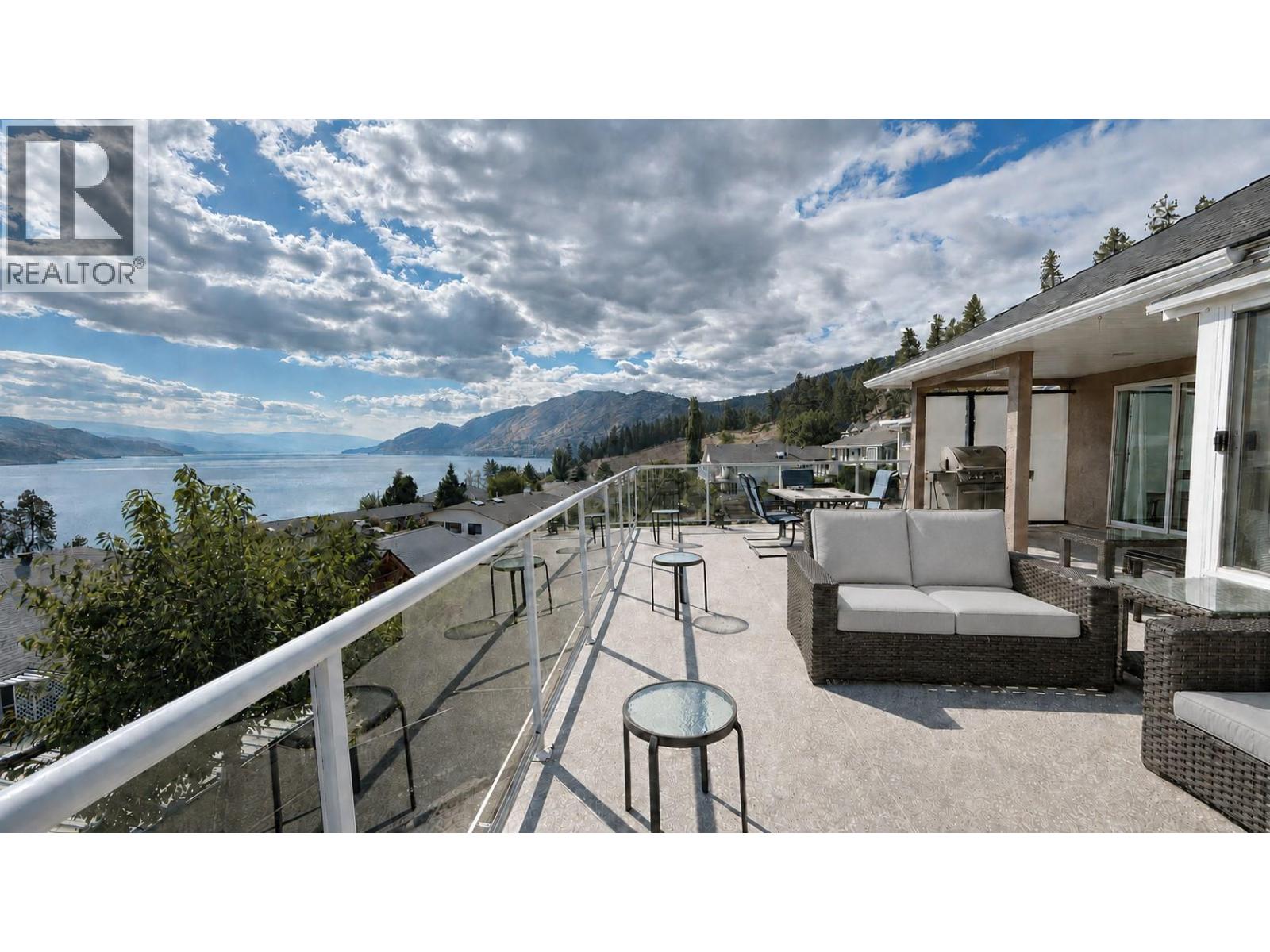 6519 Sherburn Road, Peachland