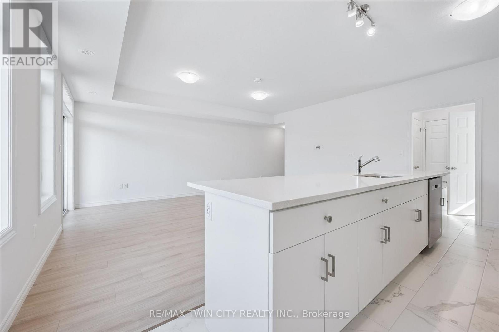 43 LOMOND LANE - Image 12