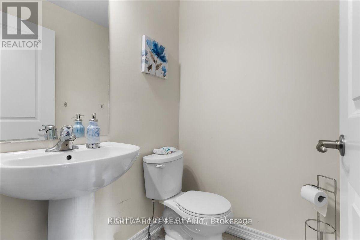 #31 7945 Oldfield Road, Niagara Falls (Oldfield), Ontario, L2G0Z4, Niagara Falls (Oldfield), Ontario — photo 4 of 5