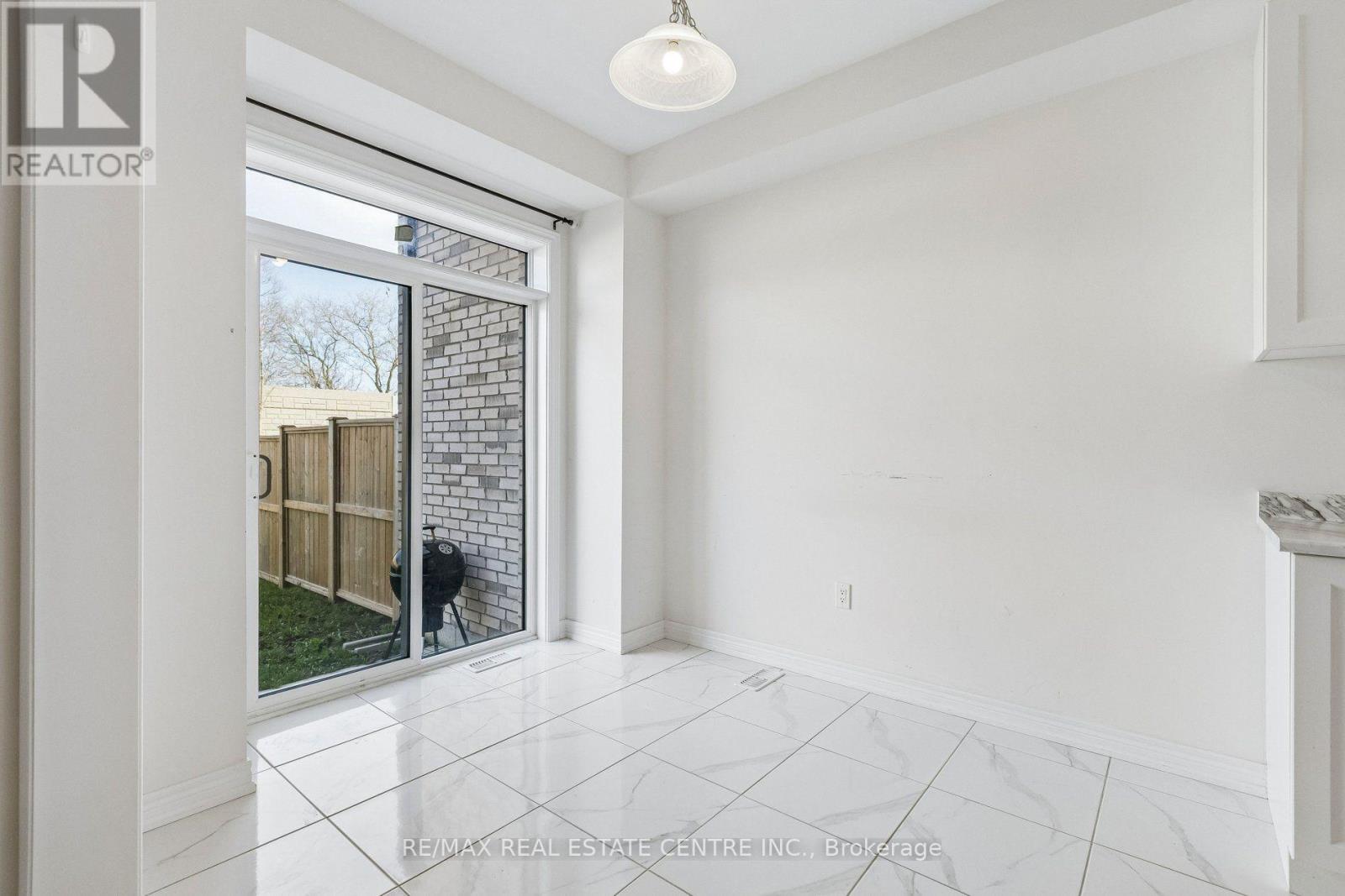 166 DEERPATH DRIVE - Image 23