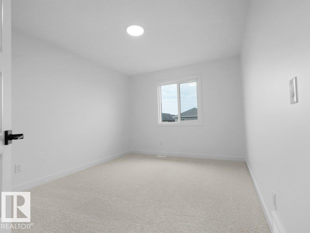912 17 Ave NW - 39