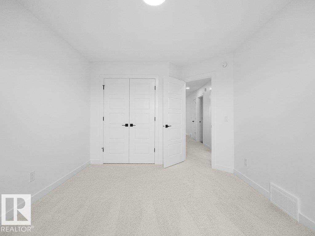 912 17 Ave NW - 41