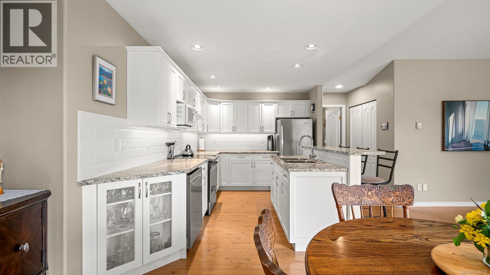 2435 Idiens Way - Image 32