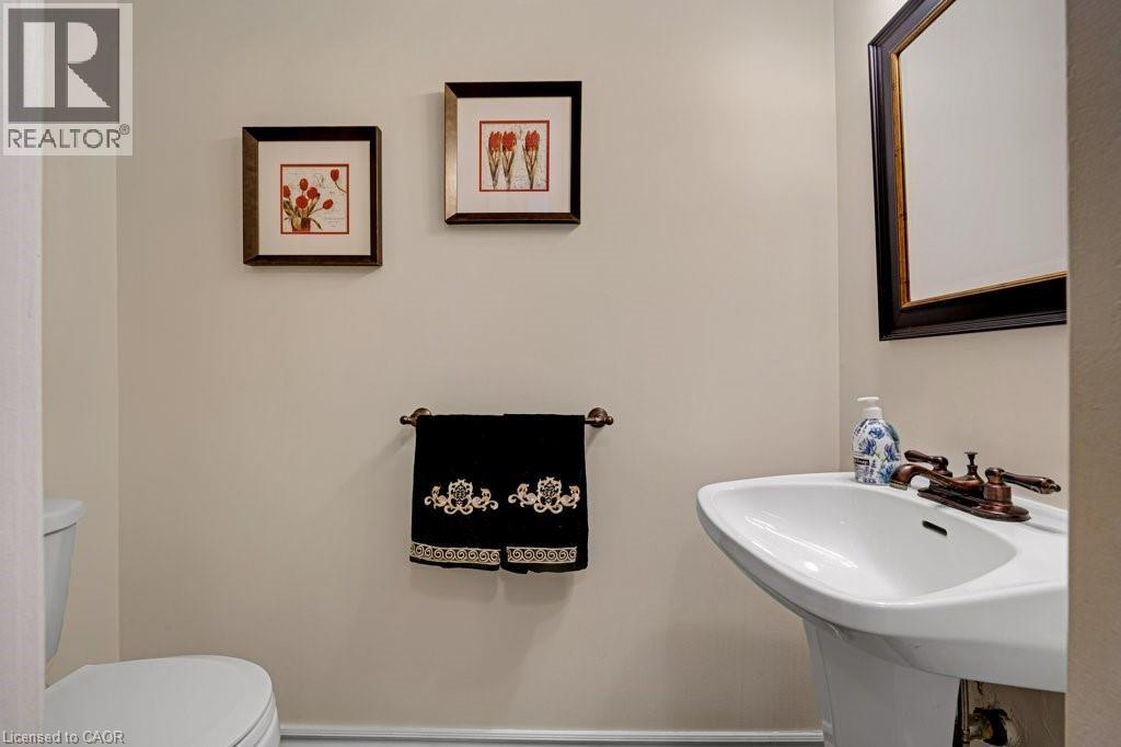 #23 220 SALISBURY Avenue - 4
