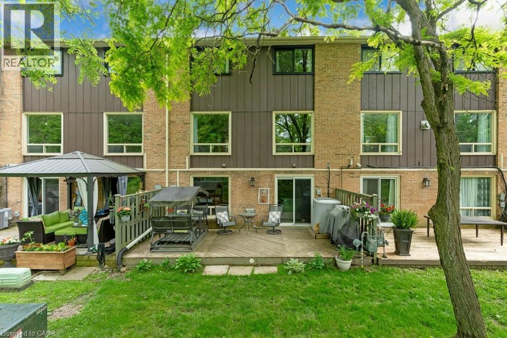 #23 220 SALISBURY Avenue - 33
