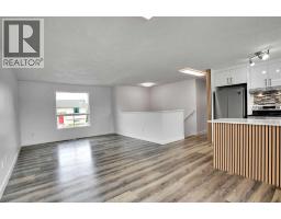 Foyer - 55 Falton Close Ne, Calgary, AB T3J1X2 Photo 10