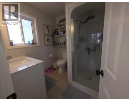 Bedroom 4 - 398 W 5th Street, Vanderhoof, BC V0J3A0 Photo 9