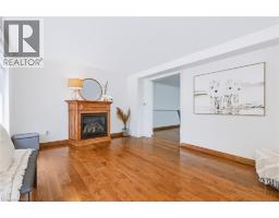 Foyer - 34 Peachtree Crescent, Cambridge, ON N1S4W5 Photo 9