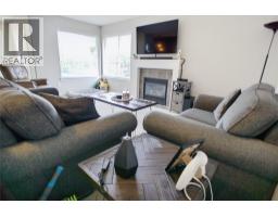 Kitchen - 1149 Raven Drive, Kamloops, BC V2B8P4 Photo 6