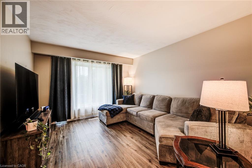 52 MOCKINGBIRD Drive - 19