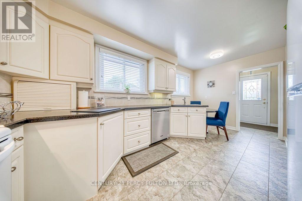 70 LIMEVALE CRESCENT - 19