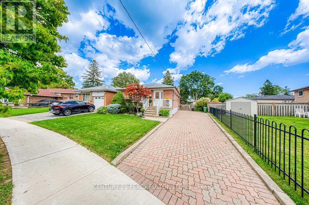 70 LIMEVALE CRESCENT - 2